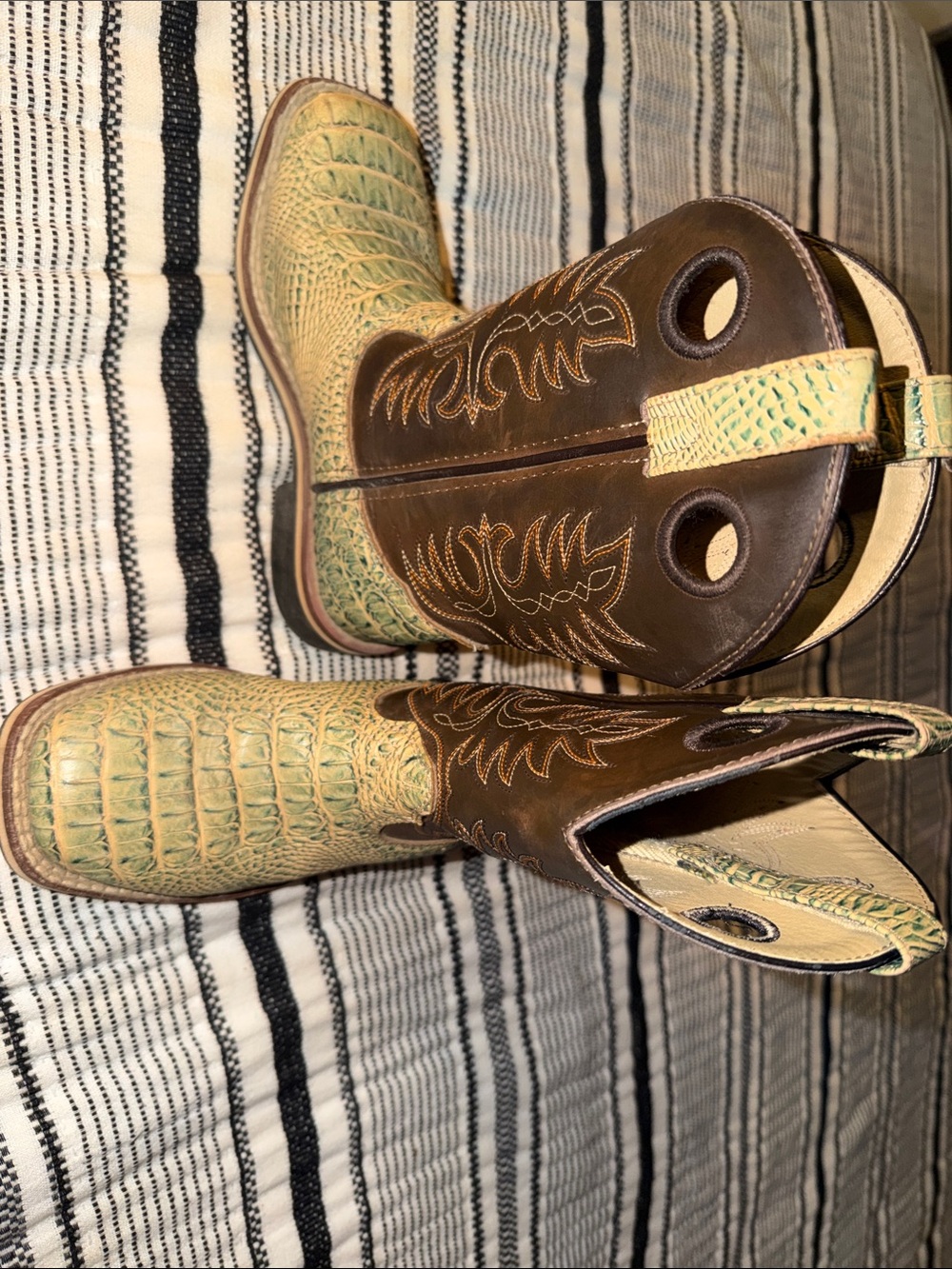 Cody James Kids Green and Brown Croc-Texture Western Cowboy Boots